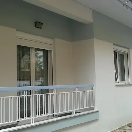 Apartment Enipeas *