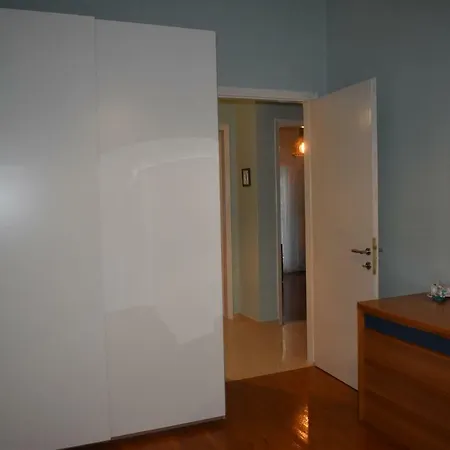 Enipeas Apartment *