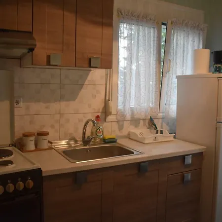 Apartment Enipeas *